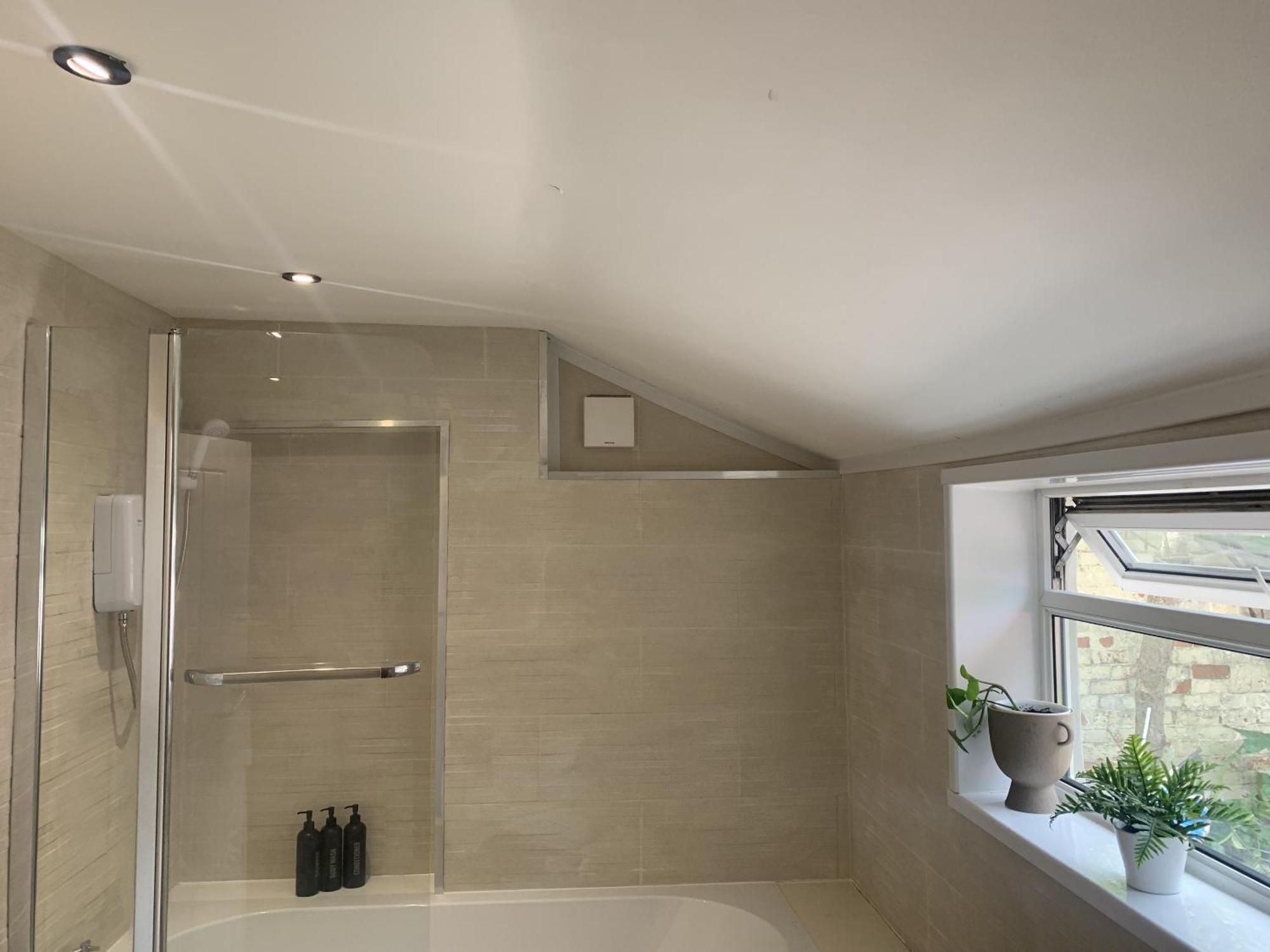 Adanhouse-Stockland Spacious 5 Bedroom House Sleeps 12 Private Garden Cardiff Exterior photo
